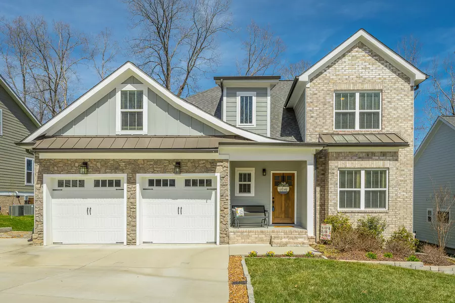 9431 Silver Stone LN, Ooltewah, TN 37363