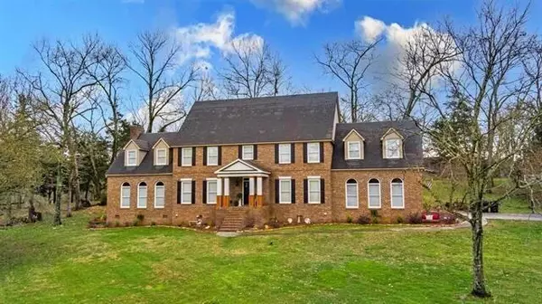 1307 Big Wills DR, Fort Payne, AL 35967