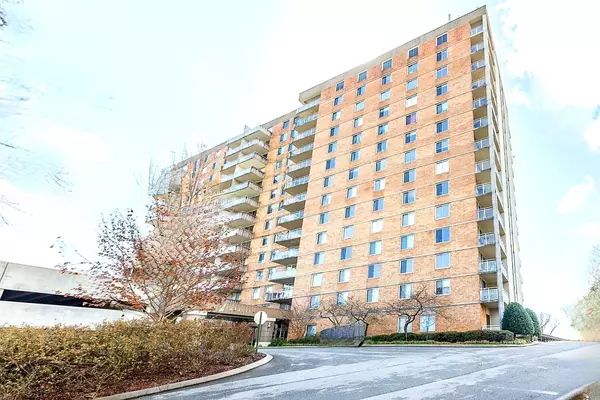 Chattanooga, TN 37405,1131 Stringers Ridge RD