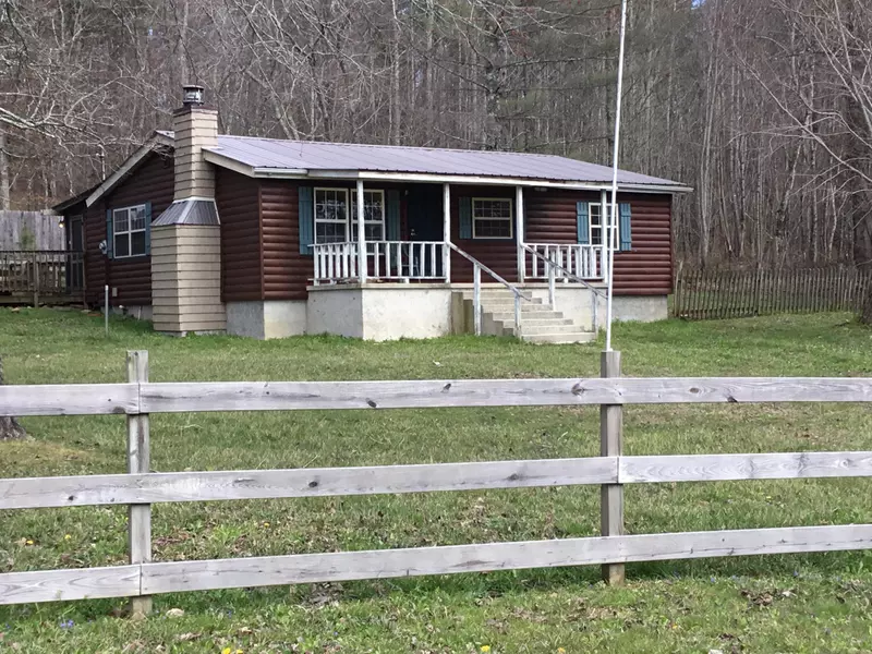 2878 Bench RD, Pikeville, TN 37367