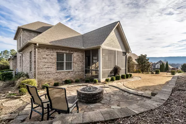 Ooltewah, TN 37363,8032 Hampton Cove DR