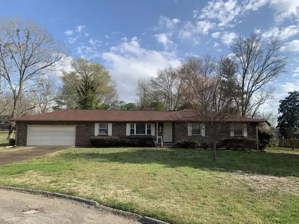 7350 Edgefield LN, Chattanooga, TN 37421