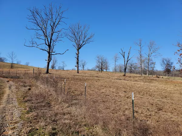 Dunlap, TN 37327,000 Neergaard LN