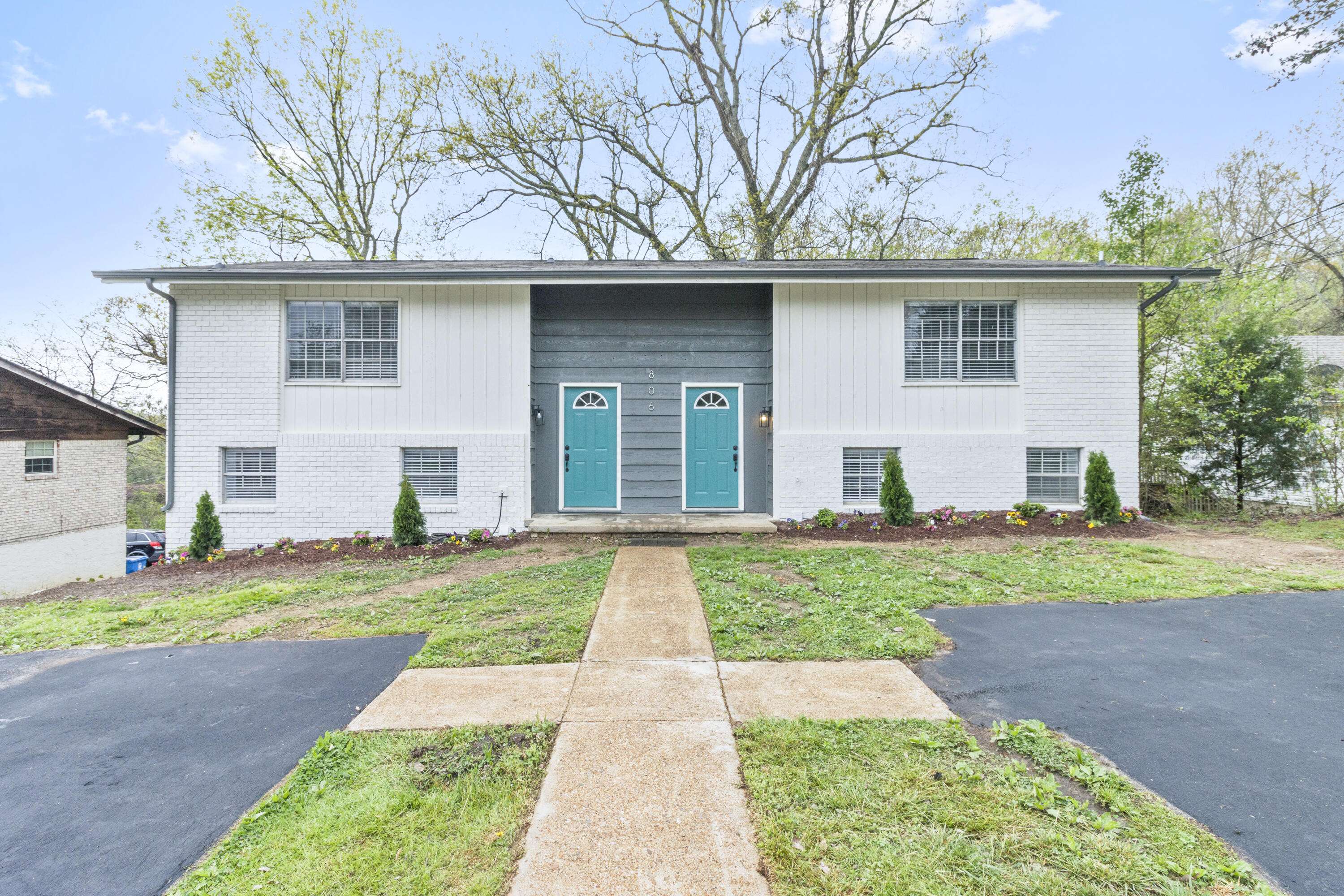 806 Forest Dale LN, Hixson, TN 37343
