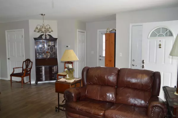 Dunlap, TN 37327,35 Hummingbird LN