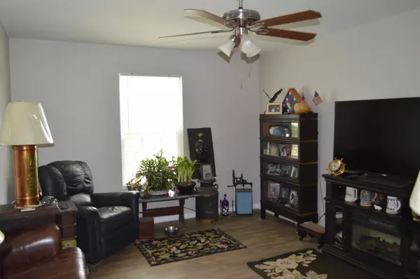 Dunlap, TN 37327,35 Hummingbird LN