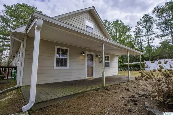 14 County Road 1005, Fort Payne, AL 35967