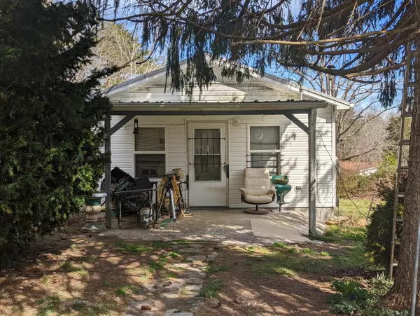 290 Keener RD, Dunlap, TN 37327