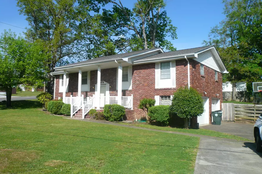 119 Stuart RD, Fort Oglethorpe, GA 30742