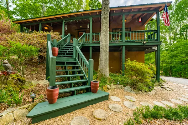 386 River Run RD, Calhoun, TN 37309