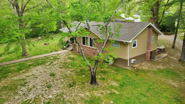 618 Tram RD, Trenton, GA 30752