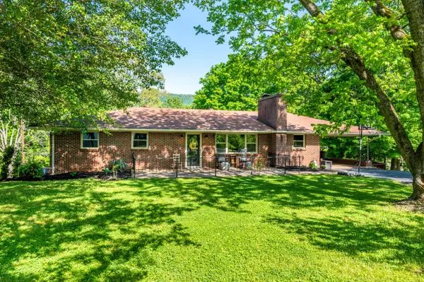 Whitwell, TN 37397,320 Magnolia ST