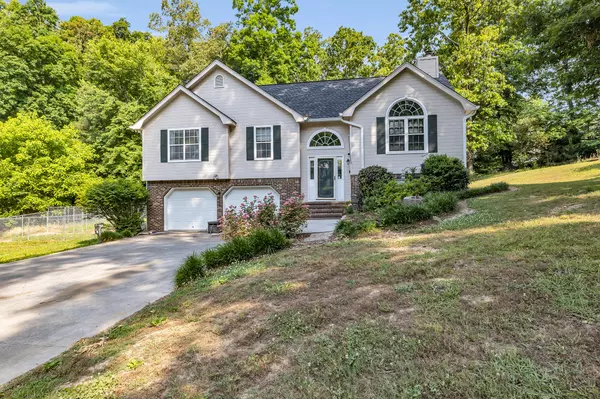 307 Westwood CIR, Dalton, GA 30721