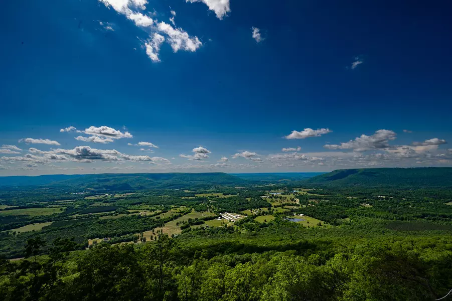 18 Fawn Lake Bluff, Cloudland, GA 30731