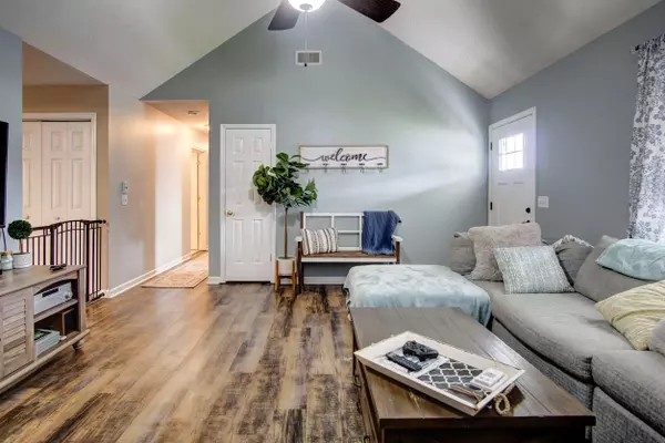 Ringgold, GA 30736,255 Bluff View DR