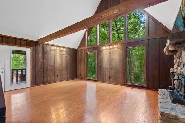 Signal Mountain, TN 37377,307 Miller Cove CIR