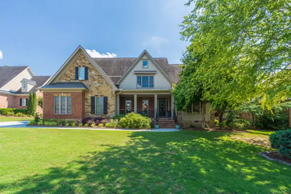 7901 Hampton Cove DR, Ooltewah, TN 37363