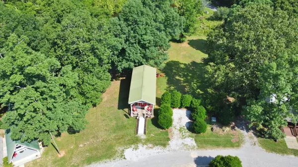 Rising Fawn, GA 30738,564 Lakeview DR