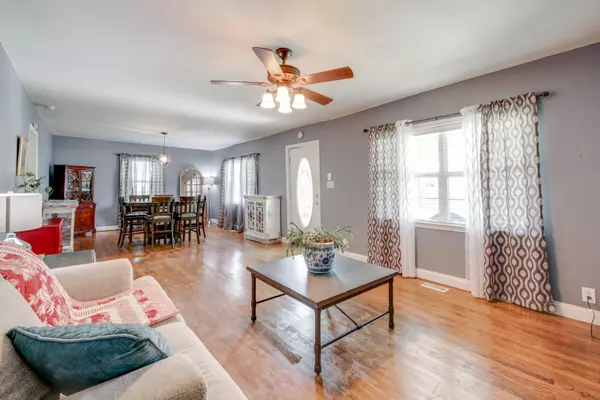 Soddy Daisy, TN 37379,10350 Walden ST