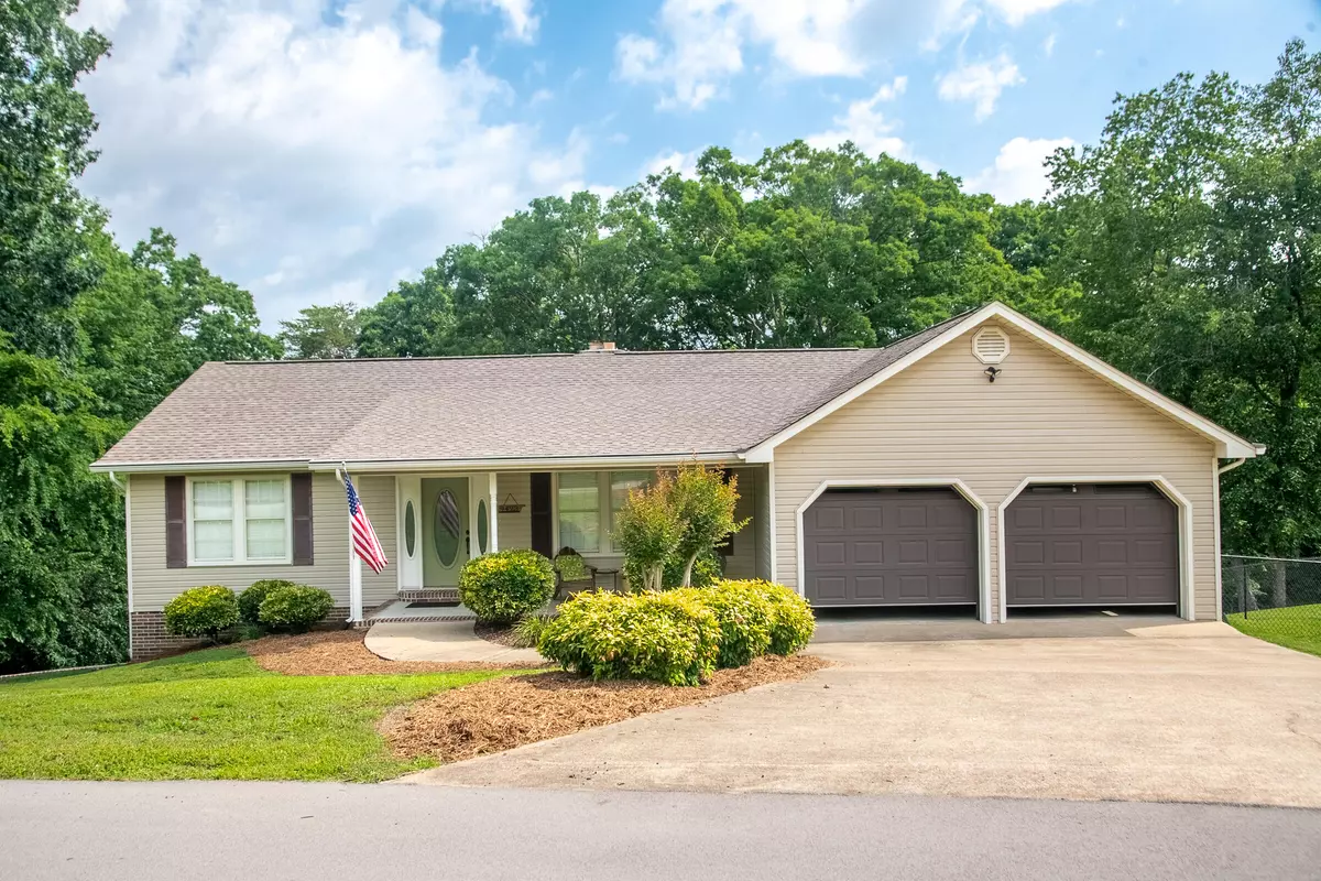 Soddy Daisy, TN 37379,9423 Bayview RD