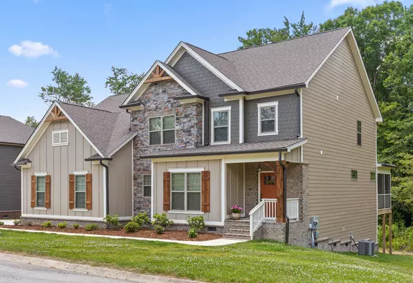 4811 Saddle TRL, Signal Mountain, TN 37377