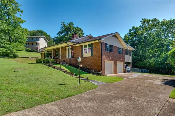 Hixson, TN 37343,495 Forrester White DR