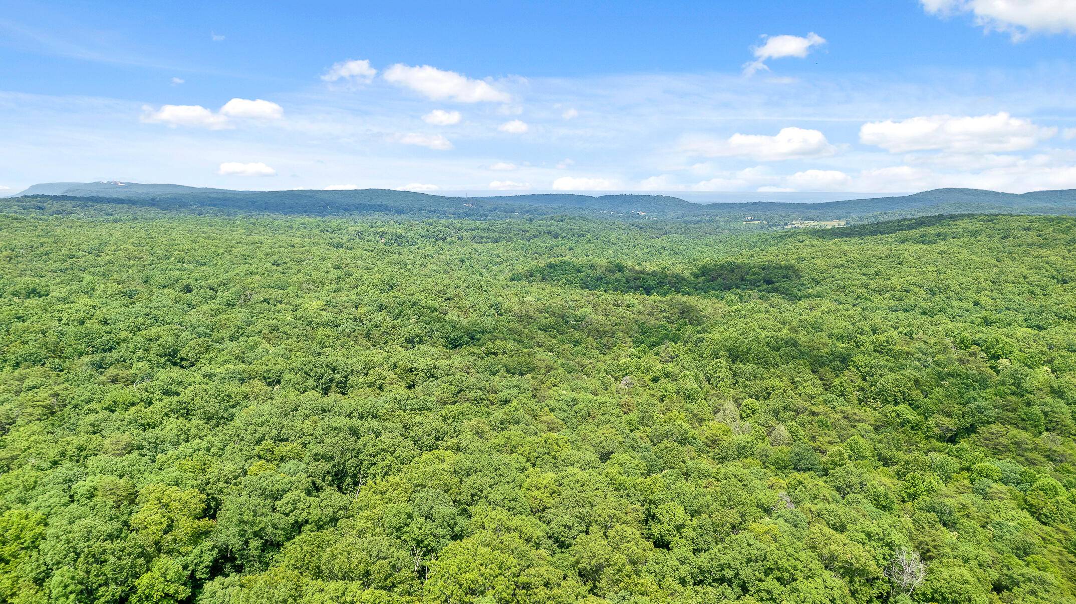 285 Tucker Branch RD, Rising Fawn, GA 30738