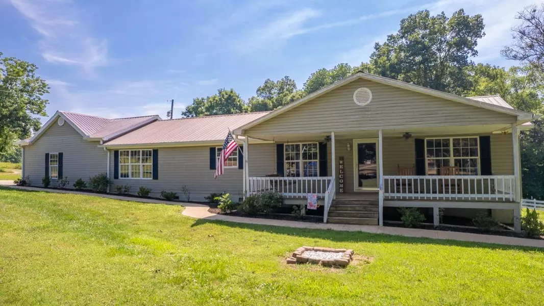 180 County Road 1926, Valley Head, AL 35989
