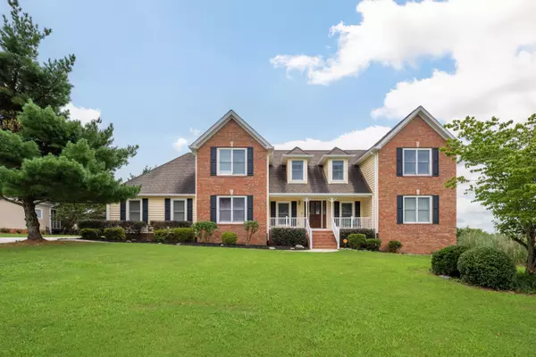 2228 Bay Pointe DR, Hixson, TN 37343