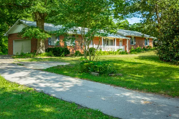 646 Childress Hollow RD, Chickamauga, GA 30707