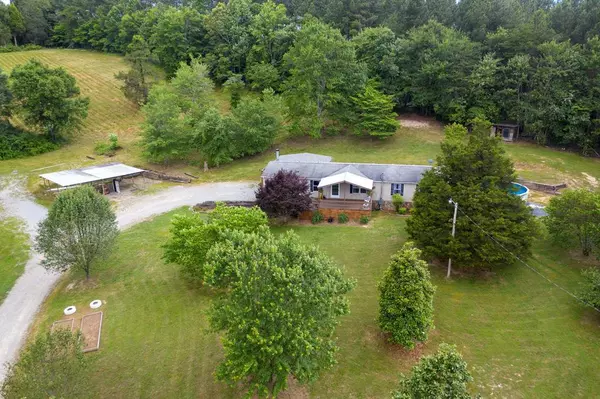 1262 Tom Garrison RD, Evensville, TN 37332