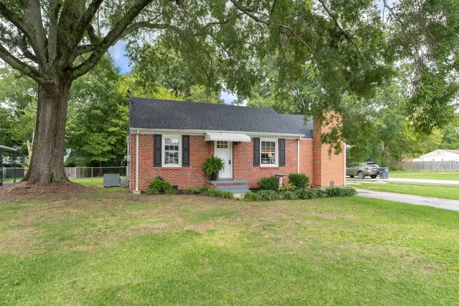 1701 Adair AVE, Chattanooga, TN 37412