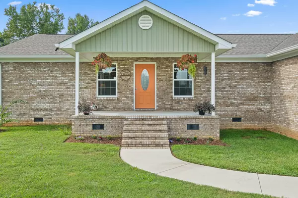 Whitwell, TN 37397,620 Richard LN