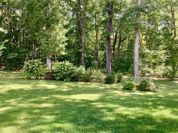 Signal Mountain, TN 37377,1346 Tuckahoe Pass