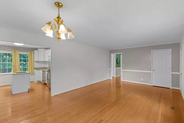 Huntingdon, TN 38344,13825 Paris ST