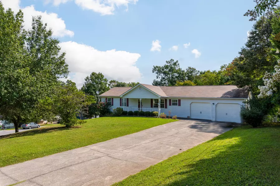 36 Squirrel CIR, Ringgold, GA 30736