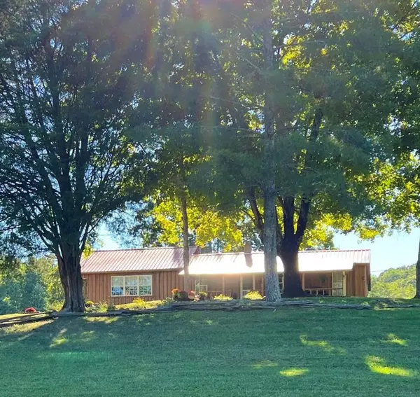 1731 County Road 250, Niota, TN 37826