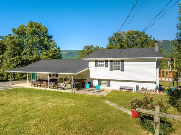 Whitwell, TN 37397,380 Magnolia ST