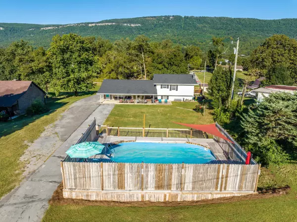 Whitwell, TN 37397,380 Magnolia ST
