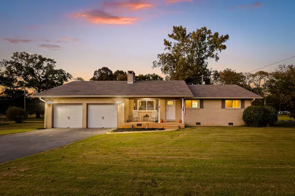 301 Sulphur Springs RD, Whitwell, TN 37397