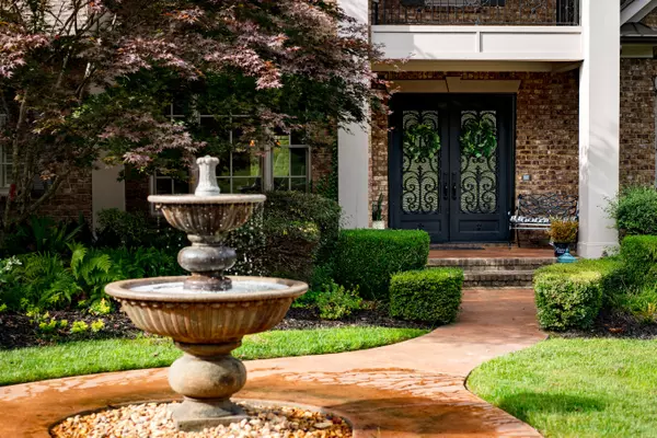 Signal Mountain, TN 37377,31 Ridgerock DR