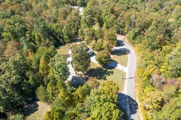 Whitwell, TN 37397,81 Jarrod LN