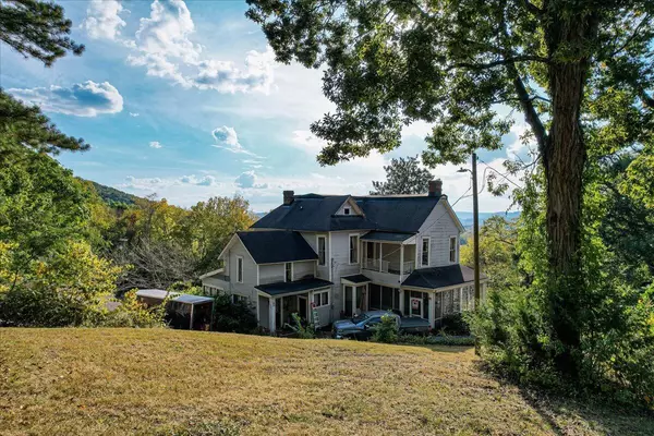 Chattanooga, TN 37406,2610 Campbell ST