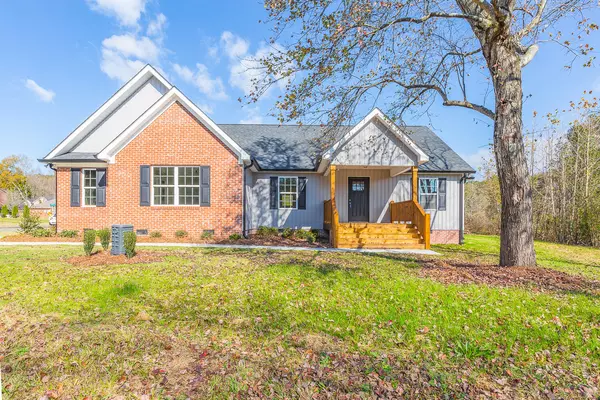 376 Amanda WAY, Rocky Face, GA 30740