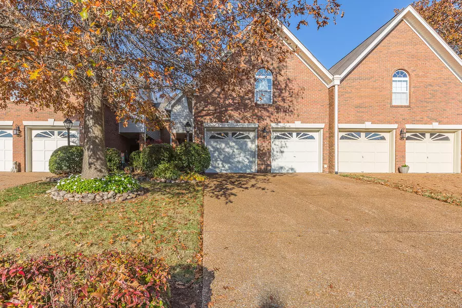 2413 Royal Fern TRL, Chattanooga, TN 37421