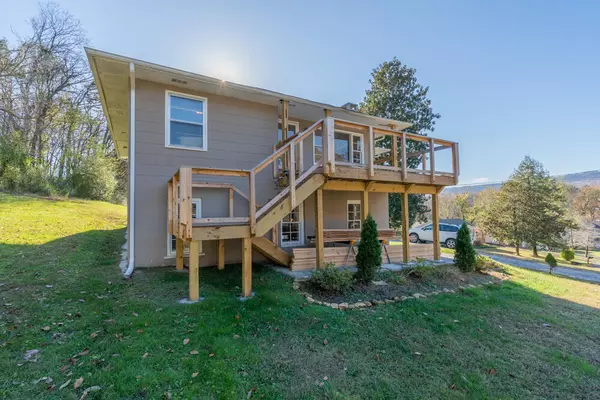 Chattanooga, TN 37415,130 Passons RD