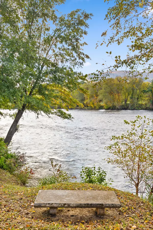 Delano, TN 37325,252 Savannah Shores DR