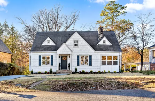 1729 Clayton AVE, Chattanooga, TN 37412