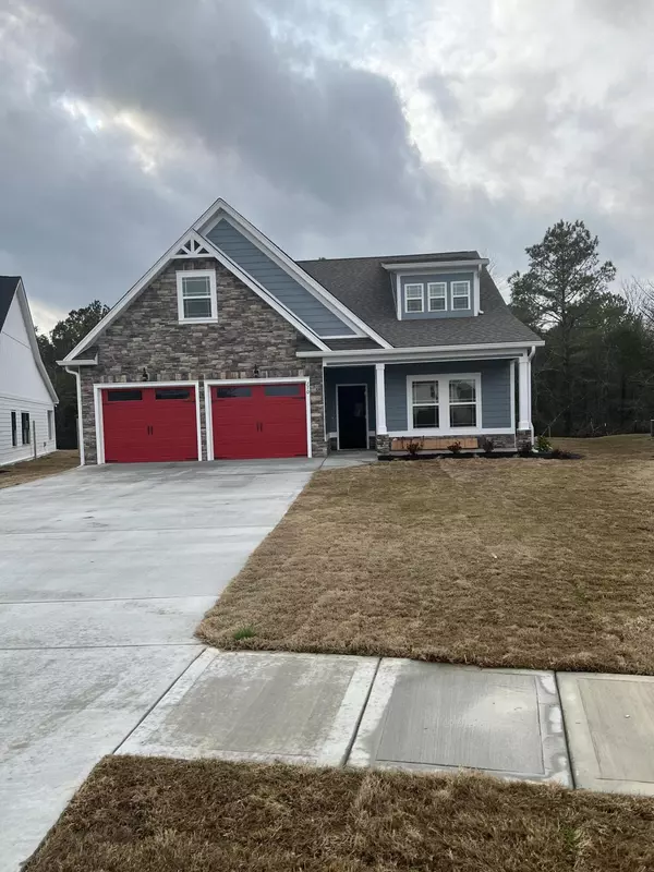 270 Country Cove DR, Rossville, GA 30741