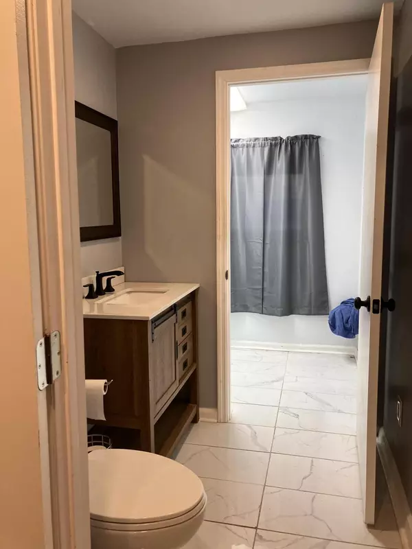Signal Mountain, TN 37377,35 Heritage RD